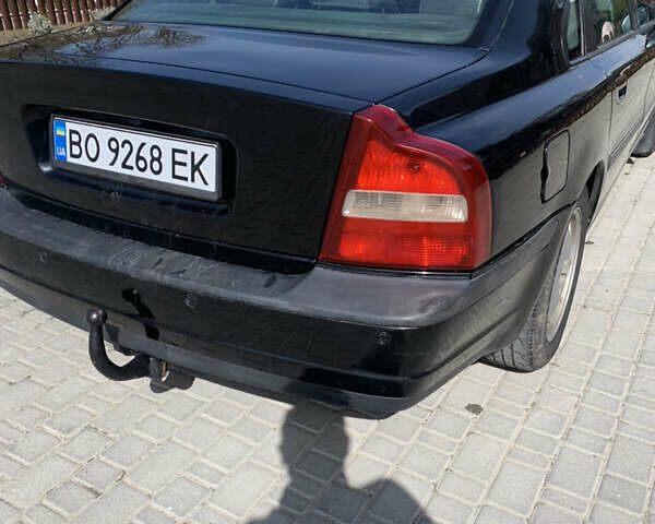 Черный Вольво С80, объемом двигателя 2.46 л и пробегом 278 тыс. км за 3900 $, фото 5 на Automoto.ua