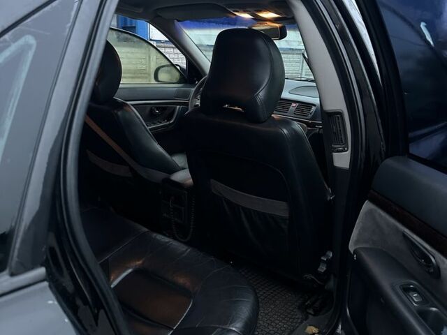 Черный Вольво С80, объемом двигателя 2 л и пробегом 400 тыс. км за 2000 $, фото 5 на Automoto.ua