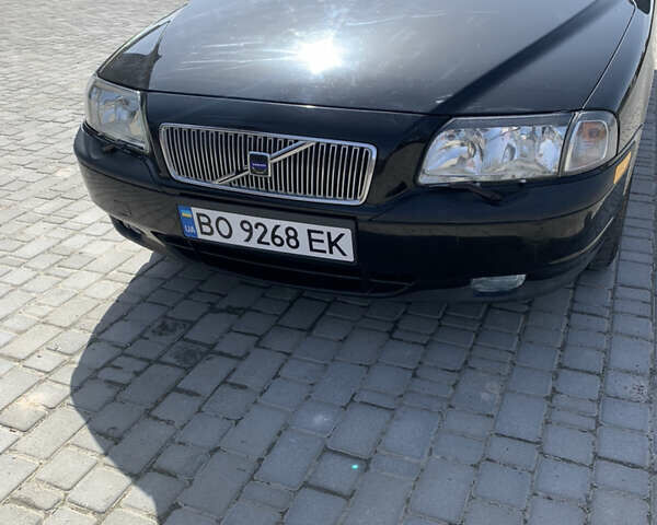 Черный Вольво С80, объемом двигателя 2.46 л и пробегом 278 тыс. км за 3900 $, фото 1 на Automoto.ua