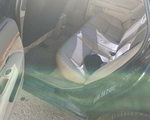 Черный Вольво С80, объемом двигателя 2.8 л и пробегом 300 тыс. км за 1500 $, фото 4 на Automoto.ua