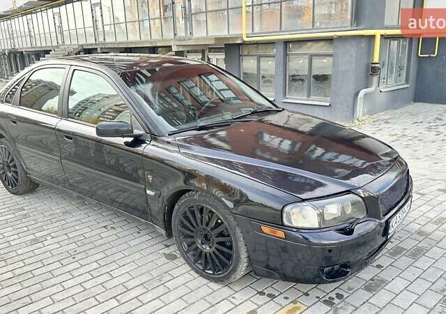 Черный Вольво С80, объемом двигателя 2.8 л и пробегом 368 тыс. км за 2550 $, фото 12 на Automoto.ua