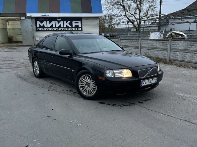 Черный Вольво С80, объемом двигателя 2 л и пробегом 400 тыс. км за 2000 $, фото 3 на Automoto.ua