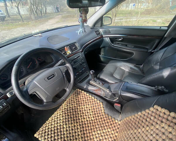 Черный Вольво С80, объемом двигателя 2 л и пробегом 370 тыс. км за 3899 $, фото 8 на Automoto.ua