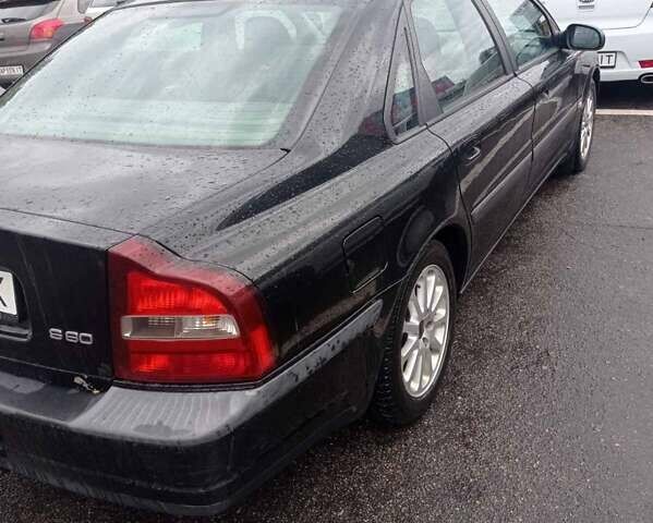 Чорний Вольво S80, об'ємом двигуна 2.44 л та пробігом 350 тис. км за 3800 $, фото 1 на Automoto.ua