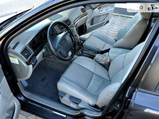 Чорний Вольво S80, об'ємом двигуна 2 л та пробігом 270 тис. км за 3500 $, фото 6 на Automoto.ua