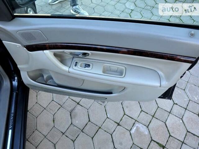 Чорний Вольво S80, об'ємом двигуна 2 л та пробігом 270 тис. км за 3500 $, фото 2 на Automoto.ua