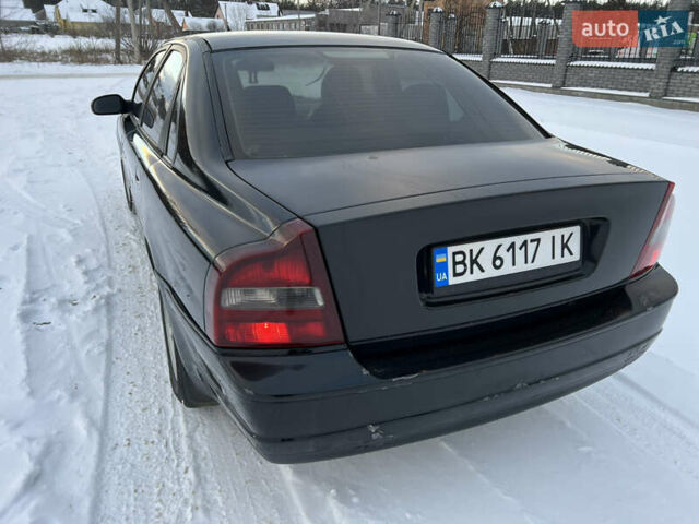 Чорний Вольво S80, об'ємом двигуна 1.98 л та пробігом 350 тис. км за 3000 $, фото 5 на Automoto.ua