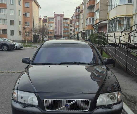 Черный Вольво С80, объемом двигателя 2.4 л и пробегом 390 тыс. км за 5500 $, фото 5 на Automoto.ua