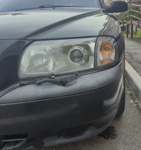 Чорний Вольво S80, об'ємом двигуна 2.4 л та пробігом 390 тис. км за 5000 $, фото 6 на Automoto.ua