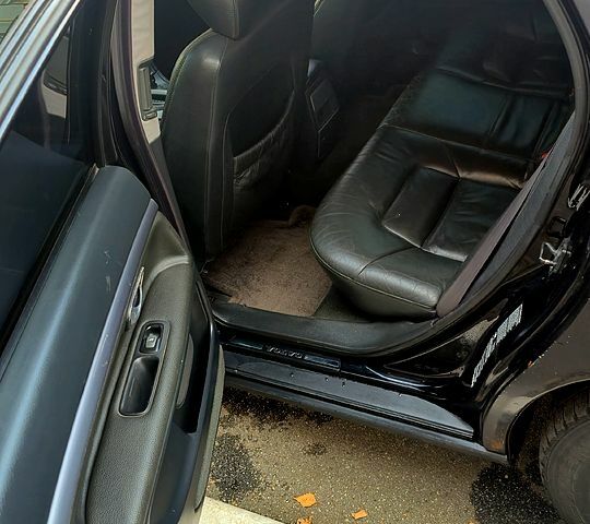 Чорний Вольво S80, об'ємом двигуна 2.4 л та пробігом 390 тис. км за 5000 $, фото 11 на Automoto.ua