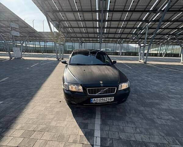 Черный Вольво С80, объемом двигателя 2.44 л и пробегом 350 тыс. км за 3500 $, фото 1 на Automoto.ua