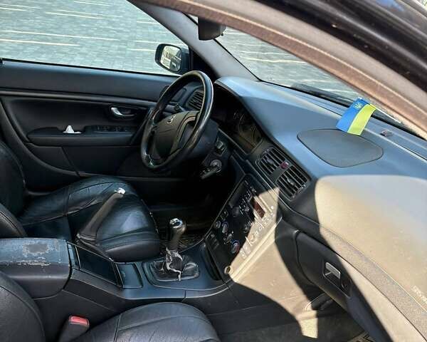 Черный Вольво С80, объемом двигателя 2.44 л и пробегом 350 тыс. км за 3500 $, фото 13 на Automoto.ua