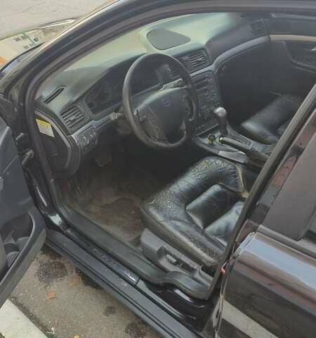 Чорний Вольво S80, об'ємом двигуна 2.4 л та пробігом 390 тис. км за 5000 $, фото 16 на Automoto.ua