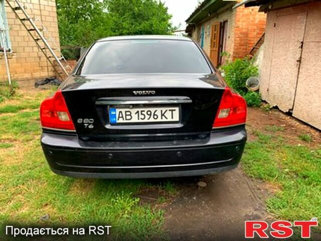 Черный Вольво С80, объемом двигателя 2.9 л и пробегом 321 тыс. км за 4400 $, фото 2 на Automoto.ua