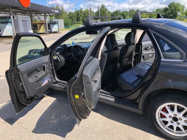 Черный Вольво С80, объемом двигателя 2.4 л и пробегом 347 тыс. км за 3500 $, фото 7 на Automoto.ua