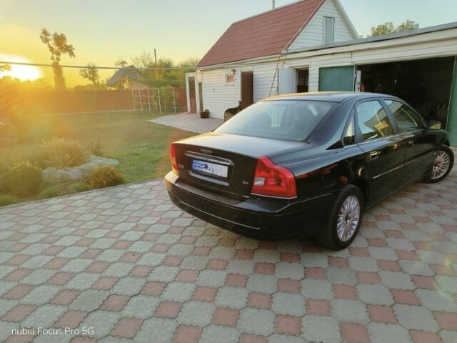 Чорний Вольво S80, об'ємом двигуна 2.4 л та пробігом 250 тис. км за 2200 $, фото 1 на Automoto.ua