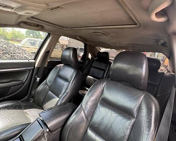 Черный Вольво С80, объемом двигателя 2.4 л и пробегом 407 тыс. км за 4500 $, фото 8 на Automoto.ua