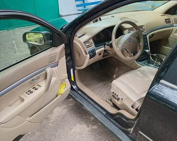Черный Вольво С80, объемом двигателя 2.44 л и пробегом 253 тыс. км за 5800 $, фото 6 на Automoto.ua