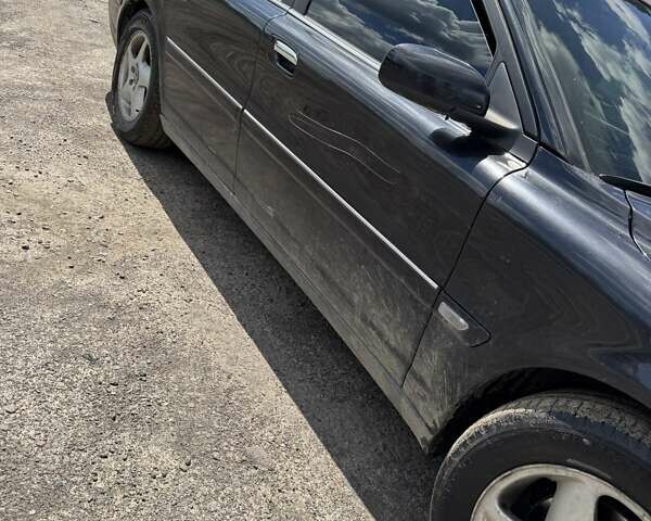 Черный Вольво С80, объемом двигателя 2.4 л и пробегом 407 тыс. км за 4500 $, фото 3 на Automoto.ua