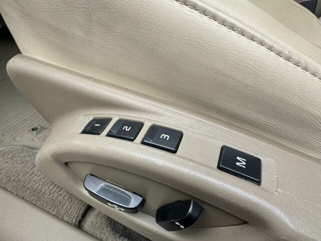 Черный Вольво С80, объемом двигателя 3.2 л и пробегом 349 тыс. км за 8900 $, фото 17 на Automoto.ua