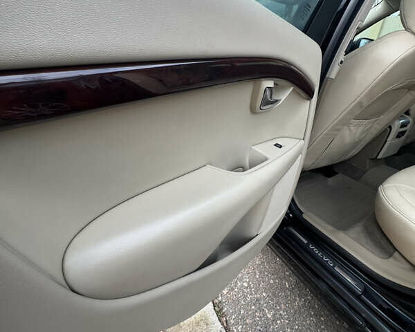 Черный Вольво С80, объемом двигателя 3.2 л и пробегом 349 тыс. км за 8900 $, фото 15 на Automoto.ua