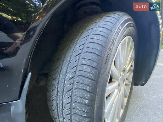 Черный Вольво С80, объемом двигателя 2.5 л и пробегом 357 тыс. км за 6600 $, фото 9 на Automoto.ua