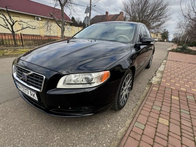 Черный Вольво С80, объемом двигателя 3.2 л и пробегом 349 тыс. км за 8900 $, фото 2 на Automoto.ua