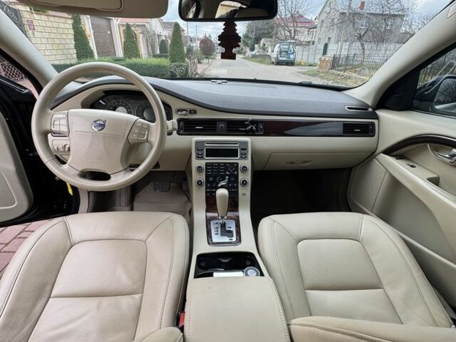 Черный Вольво С80, объемом двигателя 3.2 л и пробегом 349 тыс. км за 8900 $, фото 16 на Automoto.ua