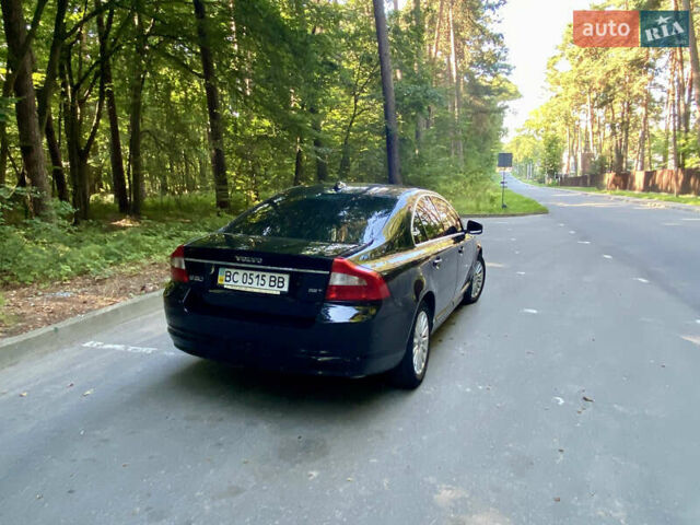 Черный Вольво С80, объемом двигателя 2.5 л и пробегом 357 тыс. км за 6600 $, фото 4 на Automoto.ua