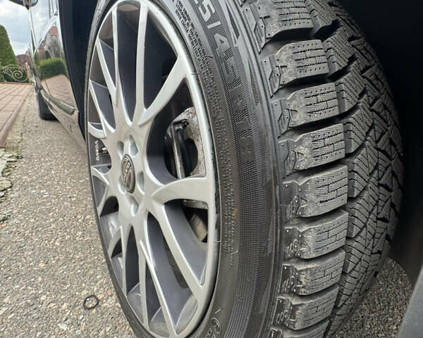 Чорний Вольво S80, об'ємом двигуна 3.2 л та пробігом 349 тис. км за 8500 $, фото 3 на Automoto.ua