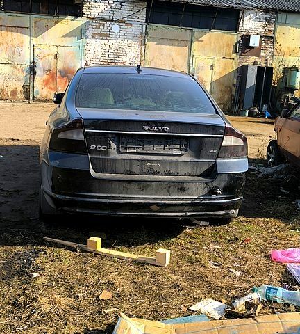 Черный Вольво С80, объемом двигателя 32 л и пробегом 318 тыс. км за 4500 $, фото 8 на Automoto.ua