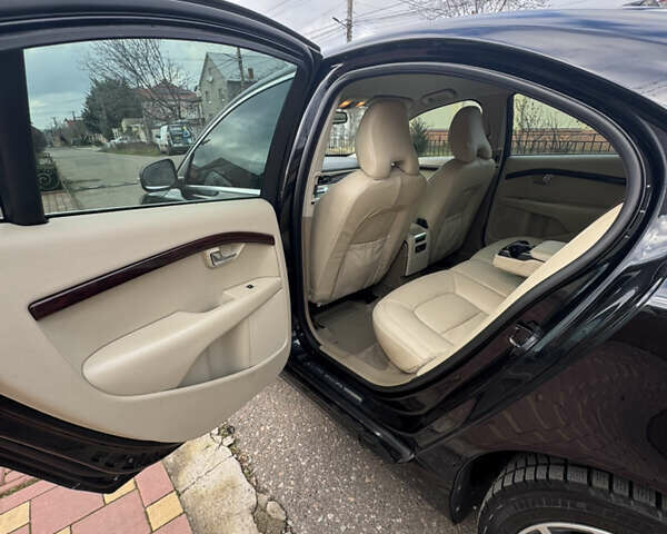 Чорний Вольво S80, об'ємом двигуна 3.2 л та пробігом 349 тис. км за 8400 $, фото 13 на Automoto.ua