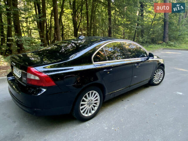 Черный Вольво С80, объемом двигателя 2.5 л и пробегом 357 тыс. км за 6600 $, фото 5 на Automoto.ua