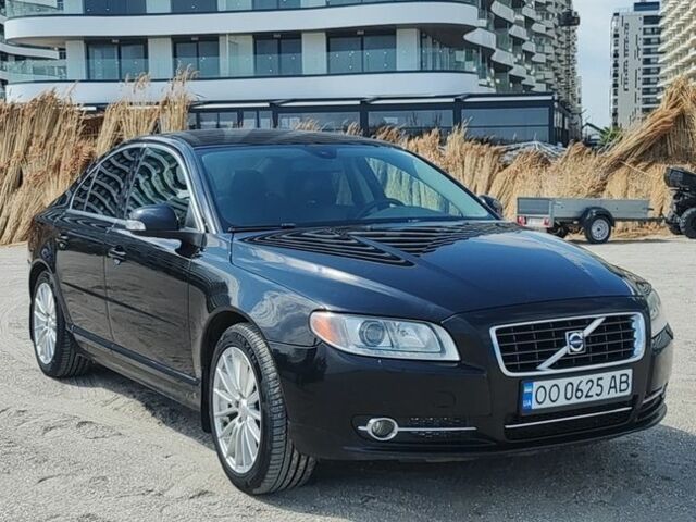 Чорний Вольво S80, об'ємом двигуна 2.5 л та пробігом 184 тис. км за 8850 $, фото 3 на Automoto.ua