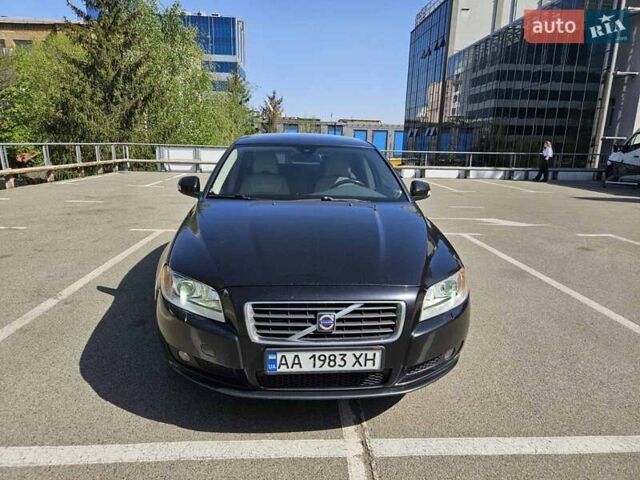 Черный Вольво С80, объемом двигателя 2.4 л и пробегом 311 тыс. км за 8500 $, фото 4 на Automoto.ua