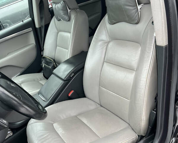 Черный Вольво С80, объемом двигателя 2 л и пробегом 216 тыс. км за 10200 $, фото 15 на Automoto.ua