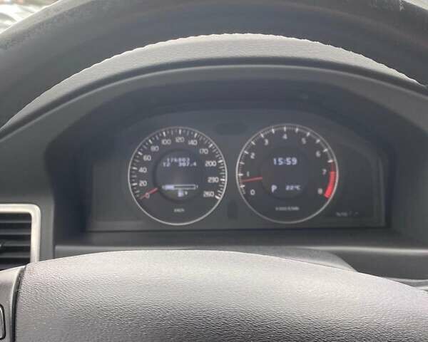 Черный Вольво С80, объемом двигателя 2.5 л и пробегом 176 тыс. км за 9500 $, фото 13 на Automoto.ua