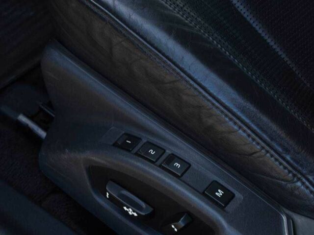 Черный Вольво С80, объемом двигателя 2 л и пробегом 365 тыс. км за 9499 $, фото 11 на Automoto.ua