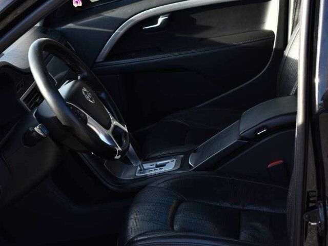 Черный Вольво С80, объемом двигателя 2 л и пробегом 365 тыс. км за 9499 $, фото 6 на Automoto.ua