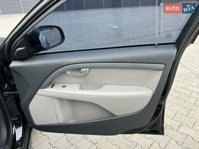 Чорний Вольво S80, об'ємом двигуна 2 л та пробігом 209 тис. км за 6800 $, фото 16 на Automoto.ua