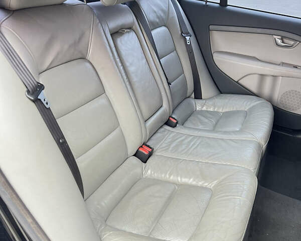 Чорний Вольво S80, об'ємом двигуна 2 л та пробігом 209 тис. км за 6800 $, фото 24 на Automoto.ua