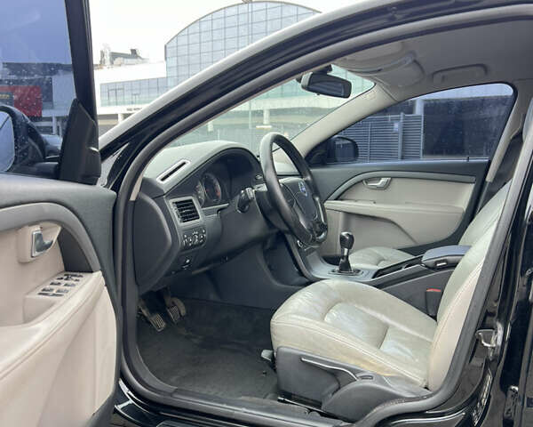 Черный Вольво С80, объемом двигателя 2 л и пробегом 209 тыс. км за 7400 $, фото 14 на Automoto.ua