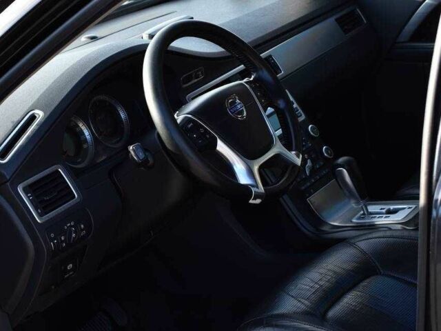 Черный Вольво С80, объемом двигателя 2 л и пробегом 365 тыс. км за 9499 $, фото 7 на Automoto.ua