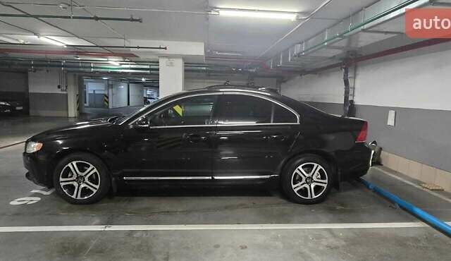 Черный Вольво С80, объемом двигателя 1.97 л и пробегом 184 тыс. км за 13500 $, фото 13 на Automoto.ua