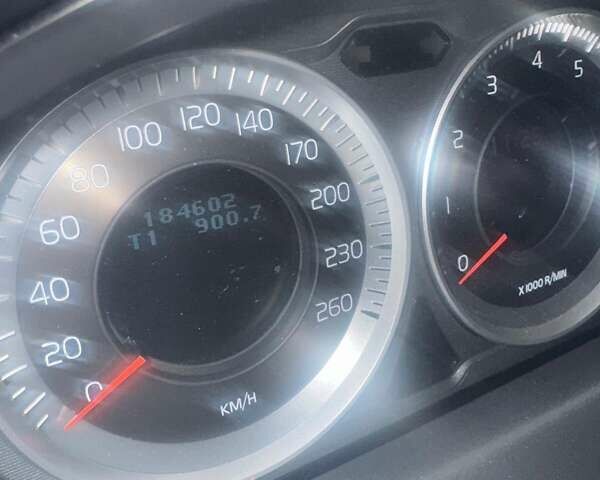 Черный Вольво С80, объемом двигателя 1.97 л и пробегом 184 тыс. км за 13500 $, фото 16 на Automoto.ua