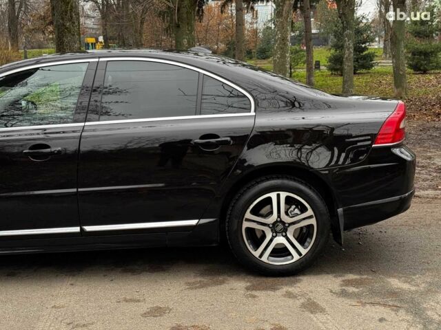 Чорний Вольво S80, об'ємом двигуна 2 л та пробігом 186 тис. км за 13990 $, фото 7 на Automoto.ua