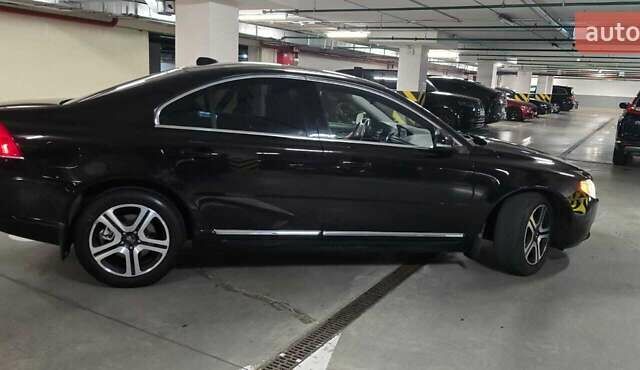 Черный Вольво С80, объемом двигателя 1.97 л и пробегом 184 тыс. км за 13500 $, фото 14 на Automoto.ua