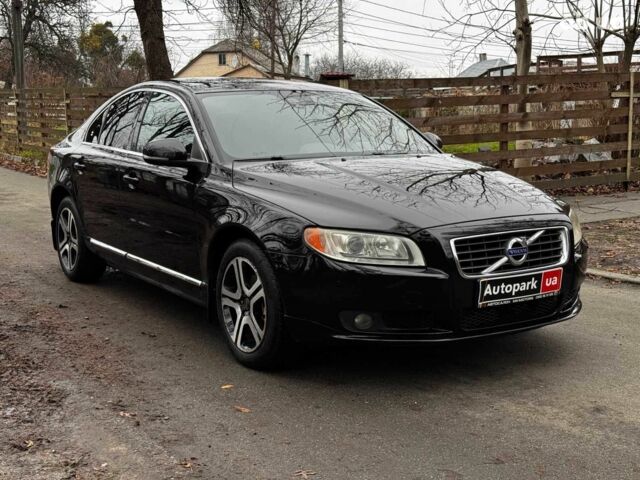 Чорний Вольво S80, об'ємом двигуна 2 л та пробігом 186 тис. км за 13990 $, фото 2 на Automoto.ua