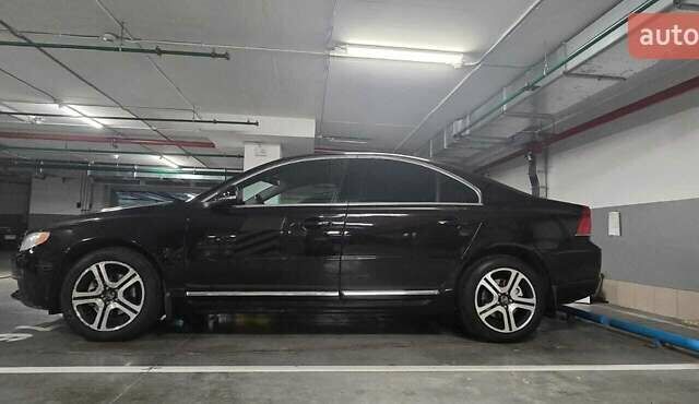 Черный Вольво С80, объемом двигателя 1.97 л и пробегом 184 тыс. км за 13500 $, фото 11 на Automoto.ua