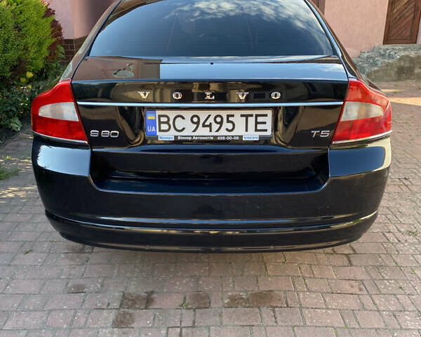 Черный Вольво С80, объемом двигателя 2 л и пробегом 120 тыс. км за 13100 $, фото 5 на Automoto.ua